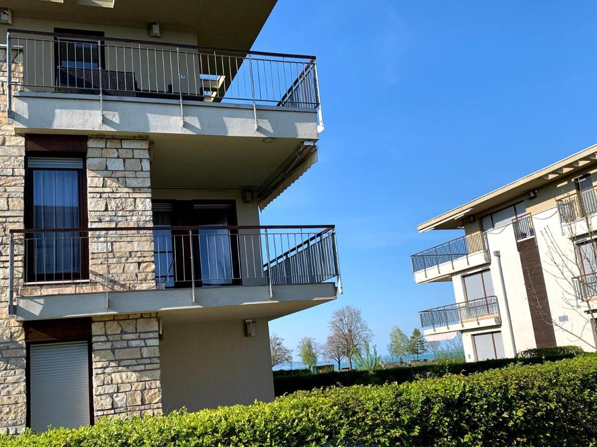 Lakeside Luxury Apartment Zamárdi Exterior foto